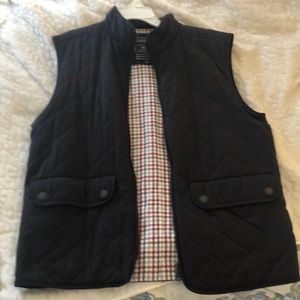 Womens small black zip vest